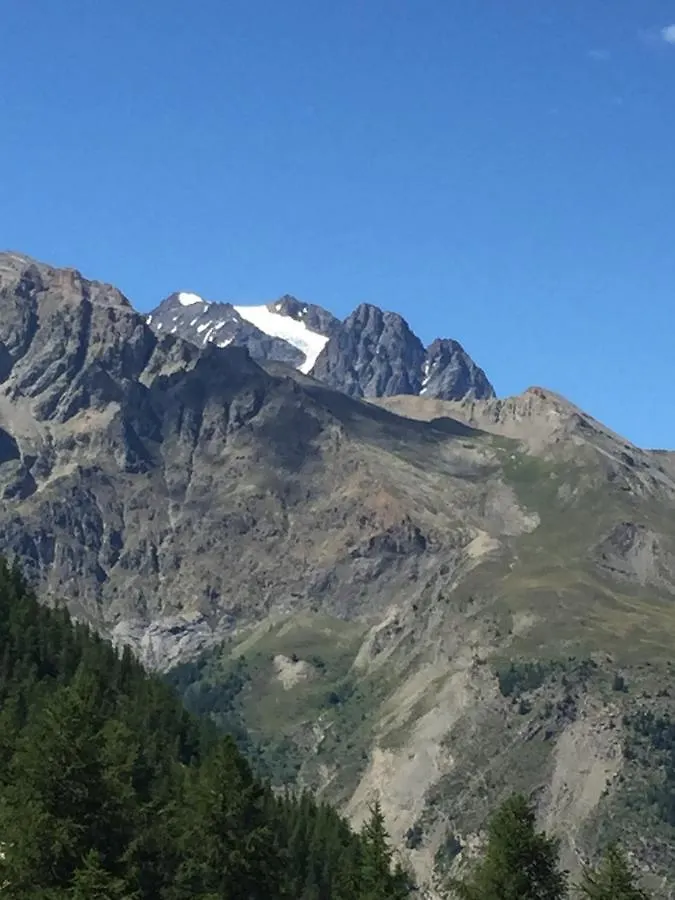 T2 Vue Exceptionnelle Glacier Et Montagnes Avec Piscine Puy Saint Vincent 1800 Puy-Saint-Vincent