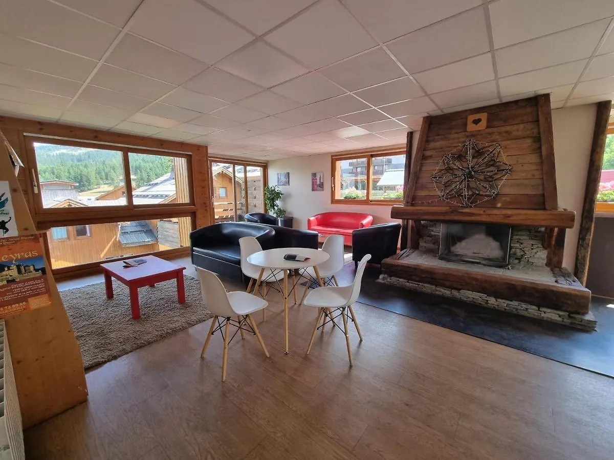T2 Vue Exceptionnelle Glacier Et Montagnes Avec Piscine Puy Saint Vincent 1800 Puy-Saint-Vincent 0*,